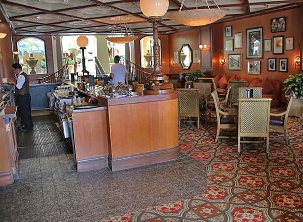 drywall and framing restoration at restaurant in florida